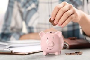Smart Money Saving Tips for Young Professionals